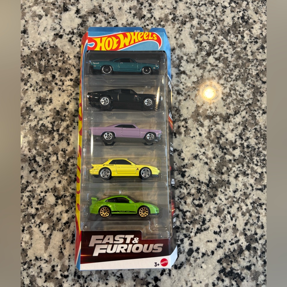 Hot Wheels Fast & Furious 5-Pack Toy Cars - Green, Yellow, Purple, Black, Teal